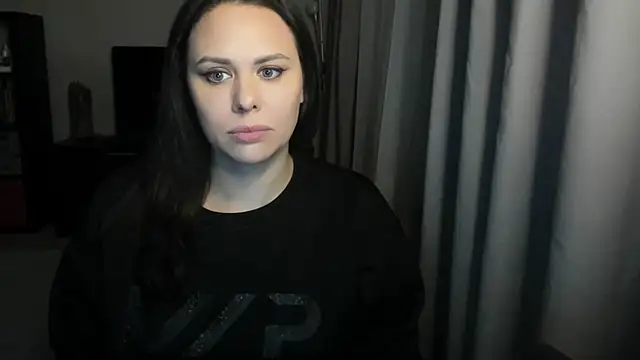 Snapshot of MollyCheiz chatting on 8, 3, 2026 MollyCheiz online show from 8, 3, 2026