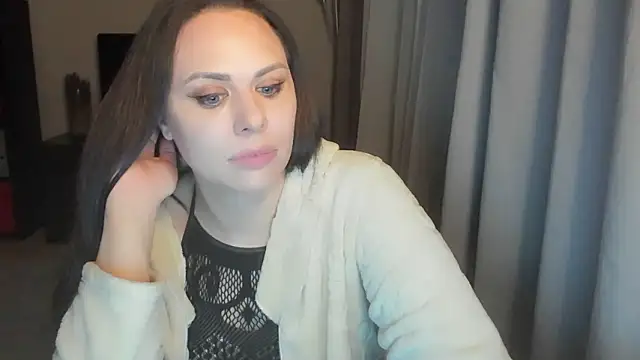 Snapshot of MollyCheiz chatting on 17, 3, 2026 MollyCheiz online show from 17, 3, 2026