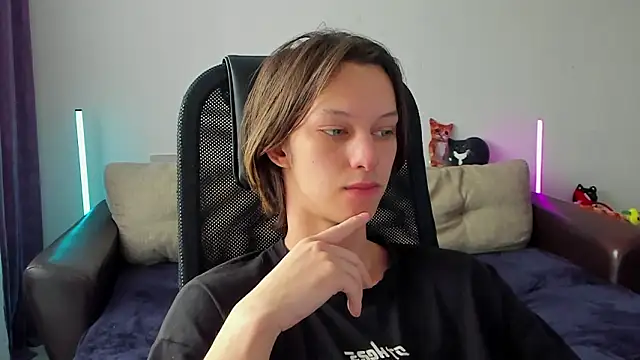 Ostin meow online show from 7, 3, 2026