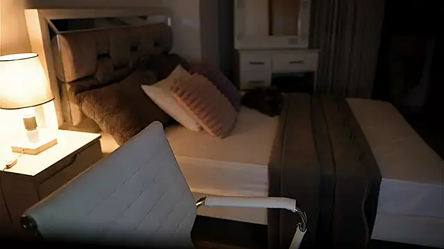 Snapshot of Camilaa_bueno chatting on 23, 9, 2025 Camilaa bueno online show from 23, 9, 2025