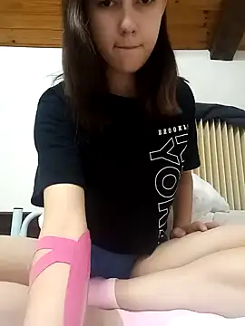 ella grays online show from 11, 12, 2024