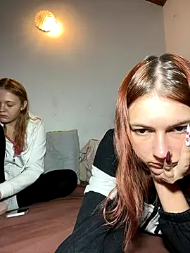 ella grays online show from 4, 10, 2025