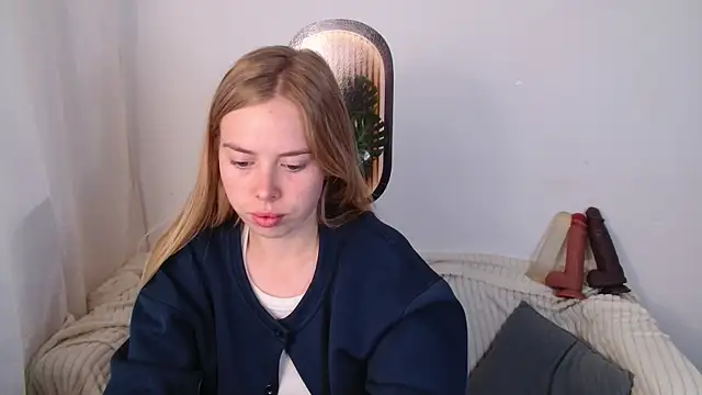 Snapshot of sofiaa_here chatting on 10, 6, 2026 sofiaa here online show from 10, 6, 2026