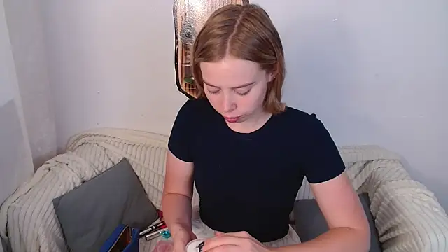 Snapshot of sofiaa_here chatting on 12, 6, 2026 sofiaa here online show from 12, 6, 2026