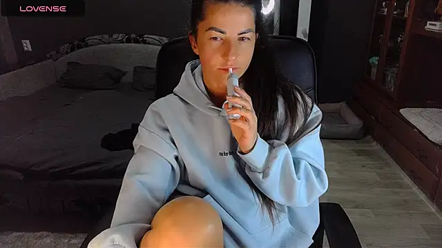 Aria Dl online show from 18, 9, 2025