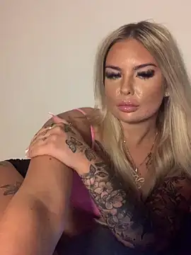 UKJuicyPrincess online show from 3, 2, 2025