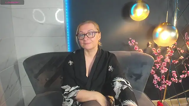 AlexandraKind online show from 24, 12, 2024