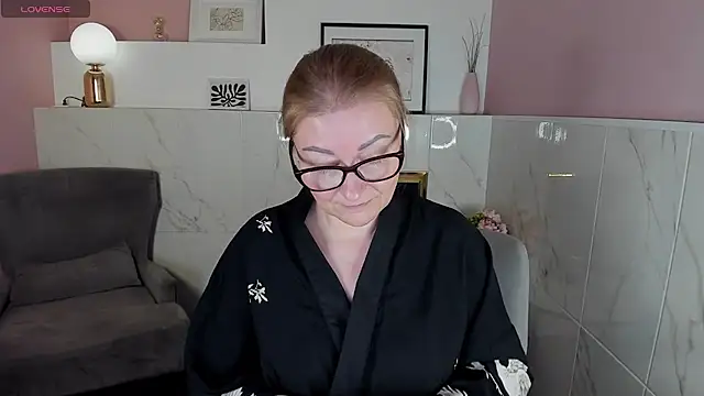 AlexandraKind online show from 26, 12, 2024