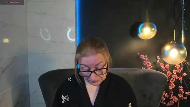 AlexandraKind online show from 28, 12, 2024