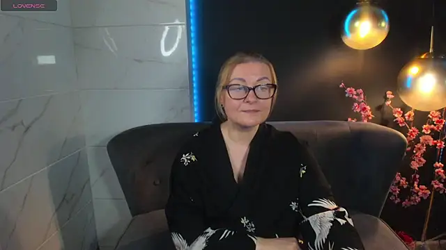 AlexandraKind online show from 28, 12, 2024