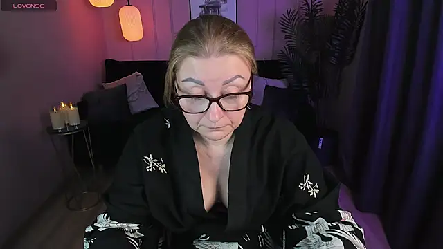 AlexandraKind online show from 21, 1, 2025