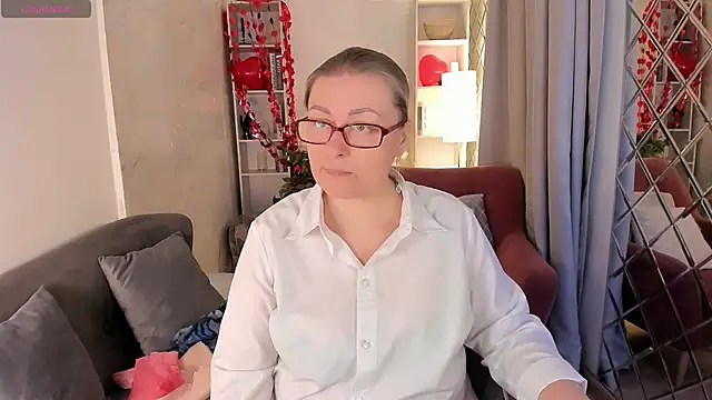 AlexandraKind online show from 22, 2, 2026