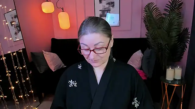 AlexandraKind online show from 25, 2, 2026