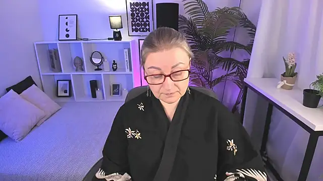 AlexandraKind online show from 15, 3, 2026