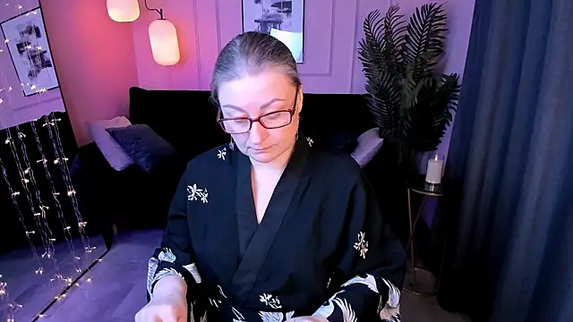 AlexandraKind online show from 24, 3, 2026