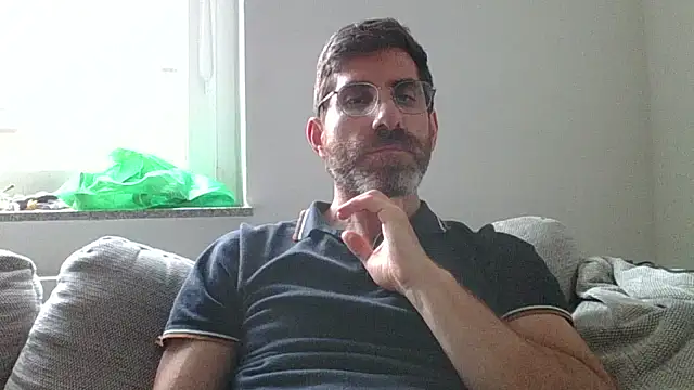 Snapshot of alcatraz009 chatting on 8, 10, 2025 alcatraz009 online show from 8, 10, 2025