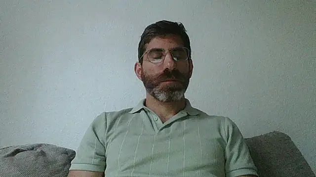 Snapshot of alcatraz009 chatting on 13, 10, 2025 alcatraz009 online show from 13, 10, 2025