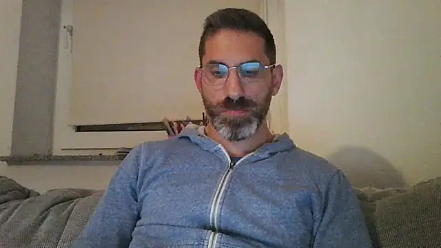 Snapshot of alcatraz009 chatting on 18, 10, 2025 alcatraz009 online show from 18, 10, 2025