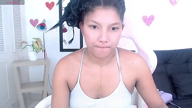 Snapshot of elly_willis chatting on 31, 12, 2024 elly willis online show from 31, 12, 2024