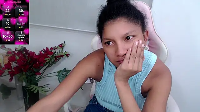 Snapshot of elly_willis chatting on 20, 2, 2025 elly willis online show from 20, 2, 2025