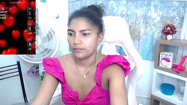 Snapshot of elly_willis chatting on 25, 2, 2025 elly willis online show from 25, 2, 2025