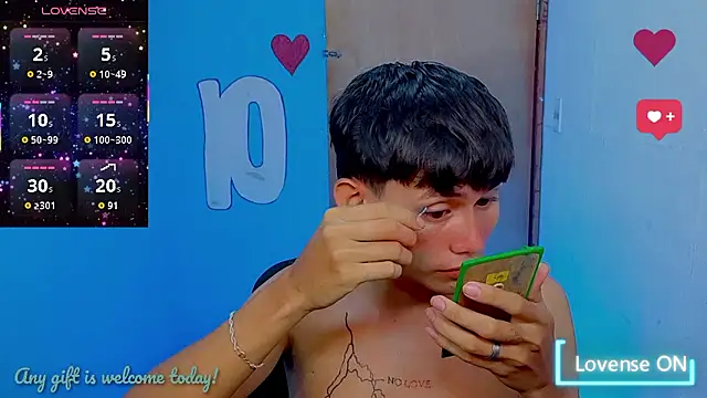 Snapshot of tanjiro_cute chatting on 1, 3, 2026 tanjiro cute online show from 1, 3, 2026