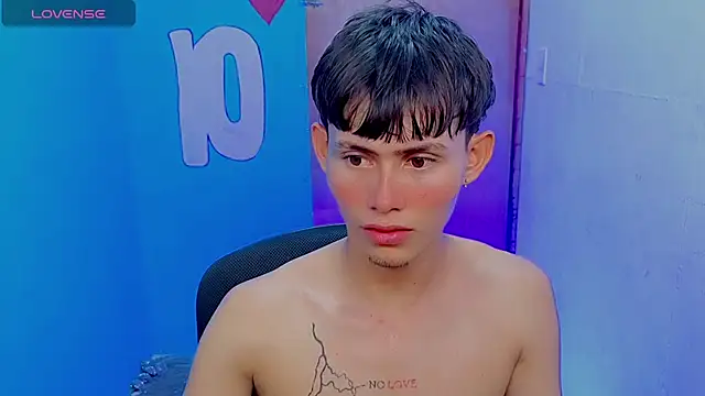 Snapshot of tanjiro_cute chatting on 15, 3, 2026 tanjiro cute online show from 15, 3, 2026