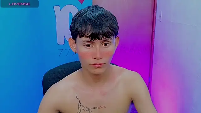 Snapshot of tanjiro_cute chatting on 3, 4, 2026 tanjiro cute online show from 3, 4, 2026