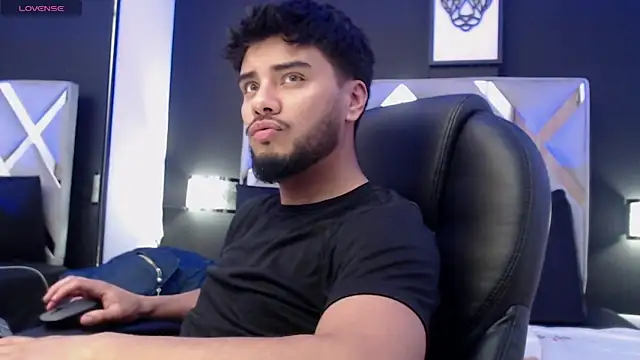 Tommidubois online show from 31, 12, 2024