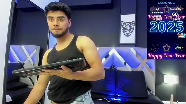 Tommidubois online show from 5, 1, 2025