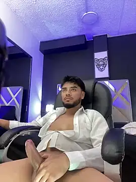 Tommidubois online show from 14, 1, 2025