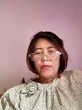 Baby-tits2024 online show from 20, 12, 2024