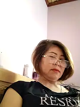 Baby-tits2024 online show from 13, 1, 2025