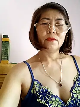 Baby-tits2024 online show from 15, 2, 2025