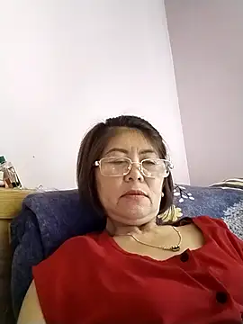 Baby-tits2024 online show from 5, 3, 2025