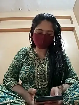 Magical Girl- online show from 31, 1, 2025