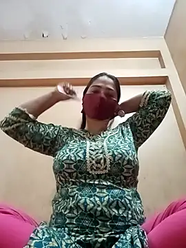 Magical Girl- online show from 8, 2, 2025