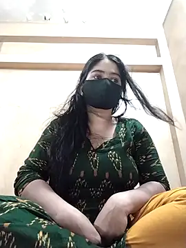 Magical Girl- online show from 7, 11, 2025