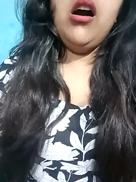 Love-Veronica online show from 11, 5, 2026