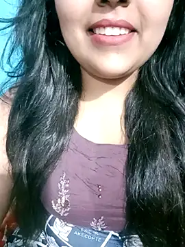 Love-Veronica online show from 12, 5, 2026