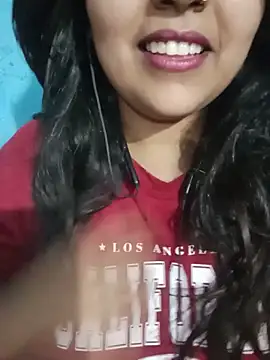Love-Veronica online show from 17, 5, 2026