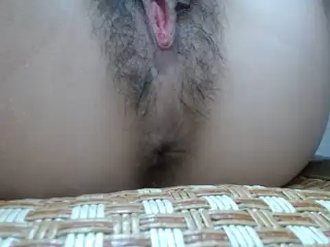 HotQueen online show from 10, 1, 2025