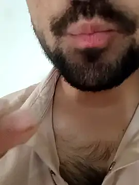 Snapshot of smartboy010101 chatting on 15, 11, 2025 smartboy010101 online show from 15, 11, 2025