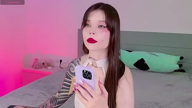 Snapshot of Lust_One_ chatting on 27, 3, 2026 Lust One online show from 27, 3, 2026