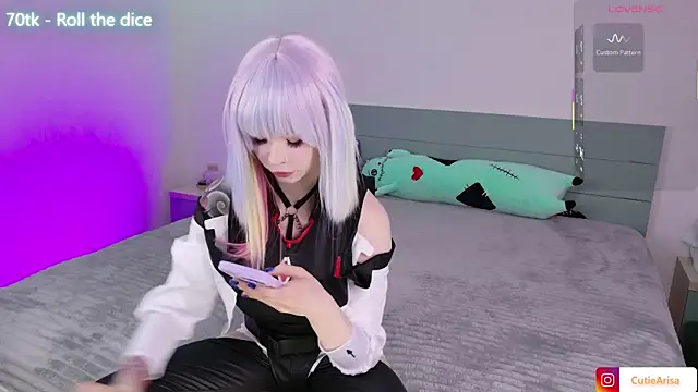 Snapshot of Lust_One_ chatting on 19, 4, 2026 Lust One online show from 19, 4, 2026