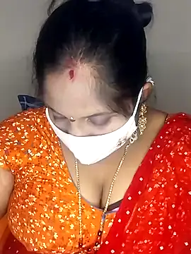Snapshot of Sexy_Radhikaa chatting on 26, 2, 2025 Sexy Radhikaa online show from 26, 2, 2025