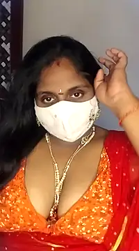 Snapshot of Sexy_Radhikaa chatting on 17, 3, 2025 Sexy Radhikaa online show from 17, 3, 2025
