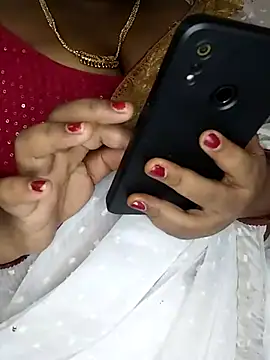 Snapshot of Sexy_Radhikaa chatting on 10, 3, 2026 Sexy Radhikaa online show from 10, 3, 2026