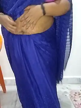 Snapshot of Sexy_Radhikaa chatting on 25, 4, 2026 Sexy Radhikaa online show from 25, 4, 2026