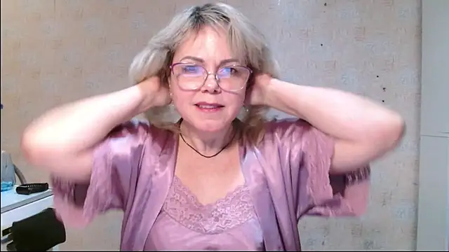 Snapshot of sweetsunset11 chatting on 7, 3, 2026 sweetsunset11 online show from 7, 3, 2026